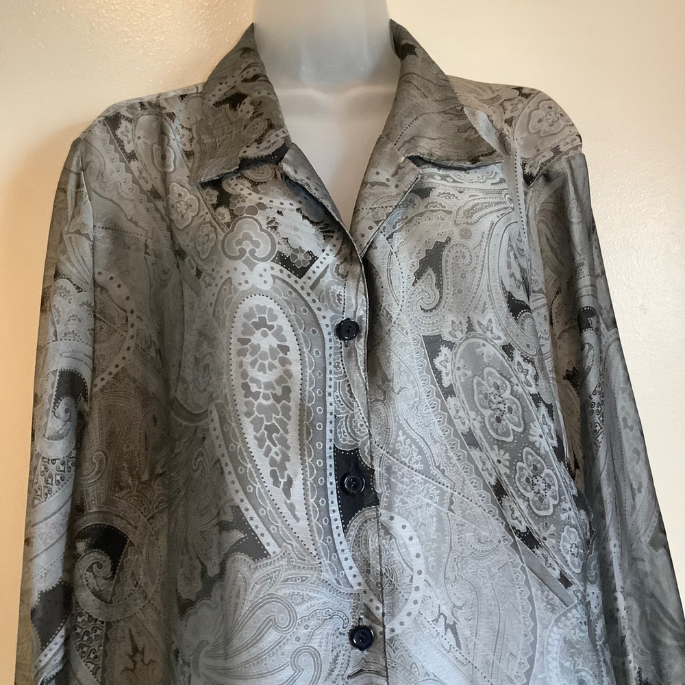 Lane Bryant Designs & Co Gray Paisley Sheer Button Down Blouse Tunic Plus 22/24